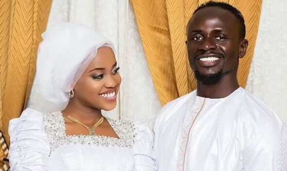Sadio-Mane-girlfriend-Liverpool-5152877 - 香港Gameone娛樂城全新會員福利 - 入金00即返送00!