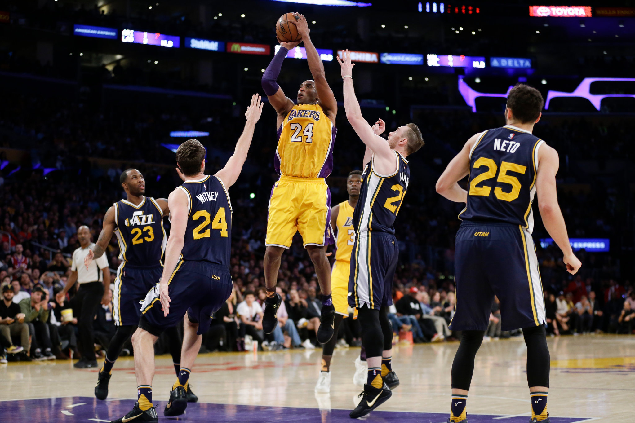 17-DOG-SCORE1-superJumbo - 香港Gameone娛樂城全新會員福利 - 入金00即返送00!